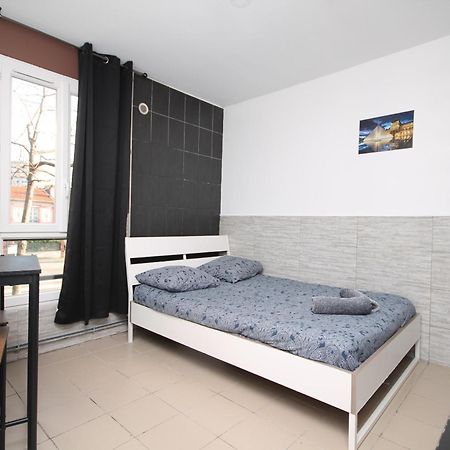 04 - Chambre Avec Lit Double Proche Paris Et Transports Wifi Сен-Дени Экстерьер фото
